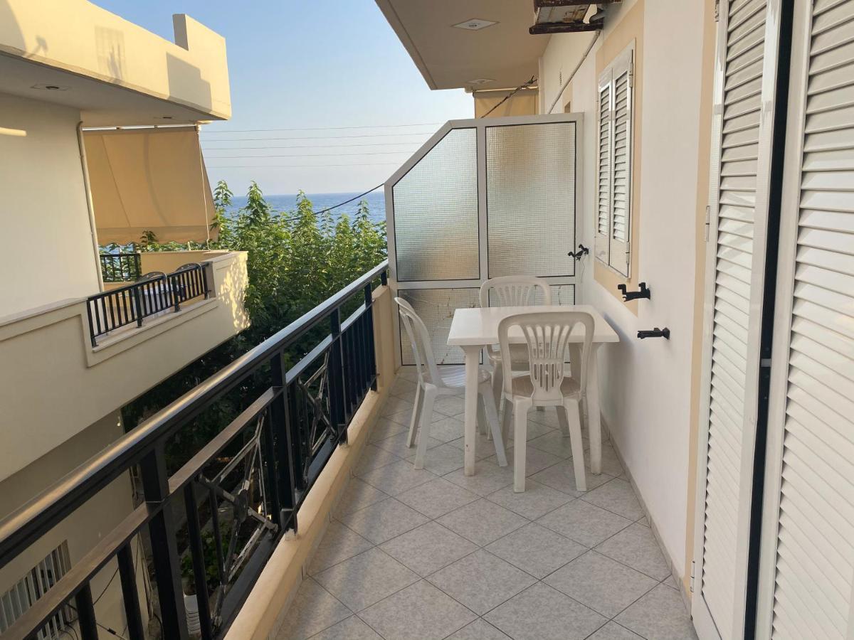 Sindonia Beach Apartment'S Psari Forada Eksteriør bilde