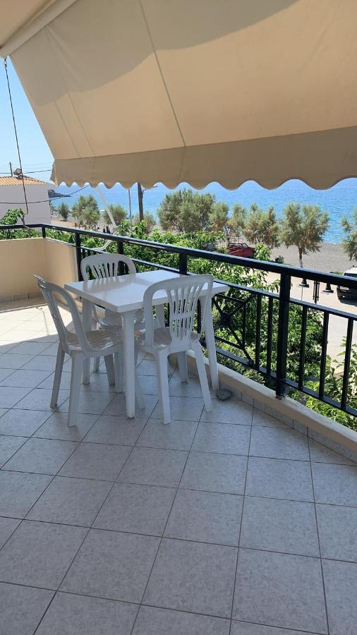 Sindonia Beach Apartment'S Psari Forada Eksteriør bilde
