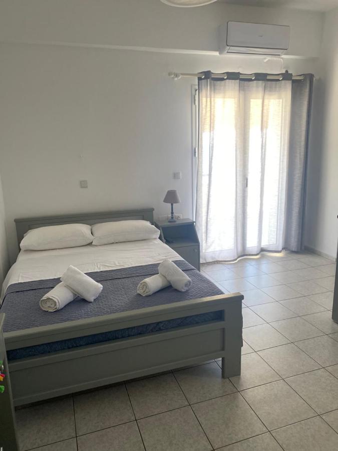 Sindonia Beach Apartment'S Psari Forada Eksteriør bilde